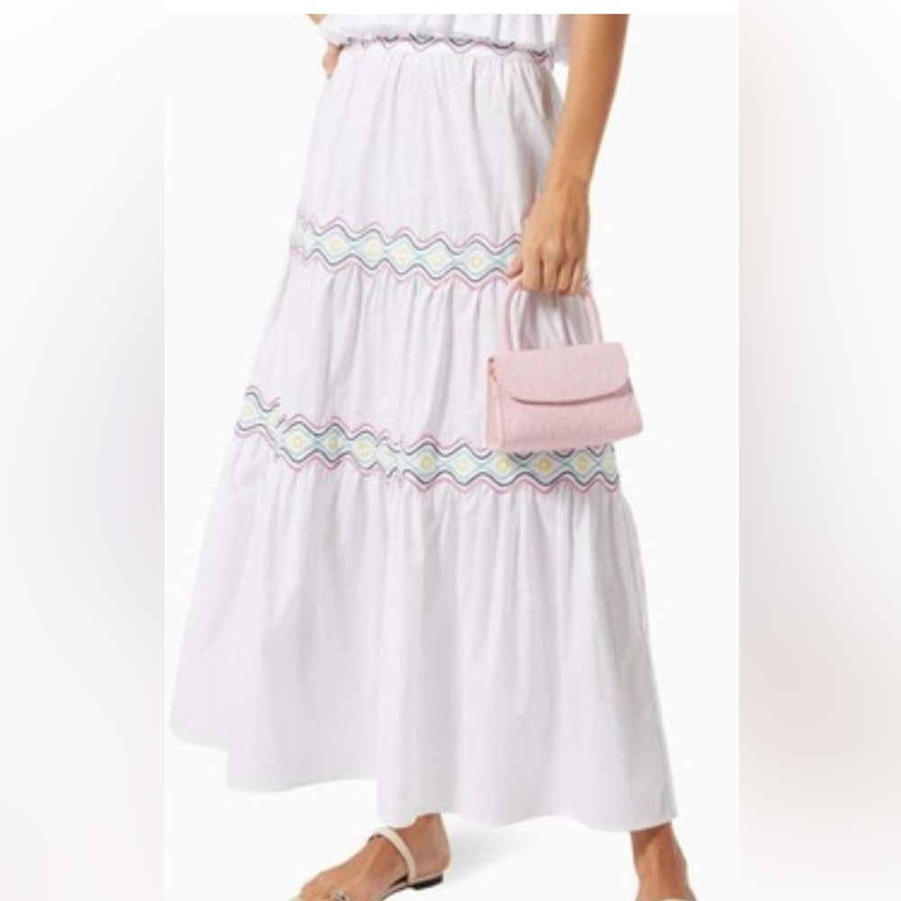 Celia B White Embroidered Women's Skirt